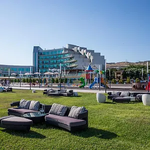 5* فندق رمادا باي ويندام